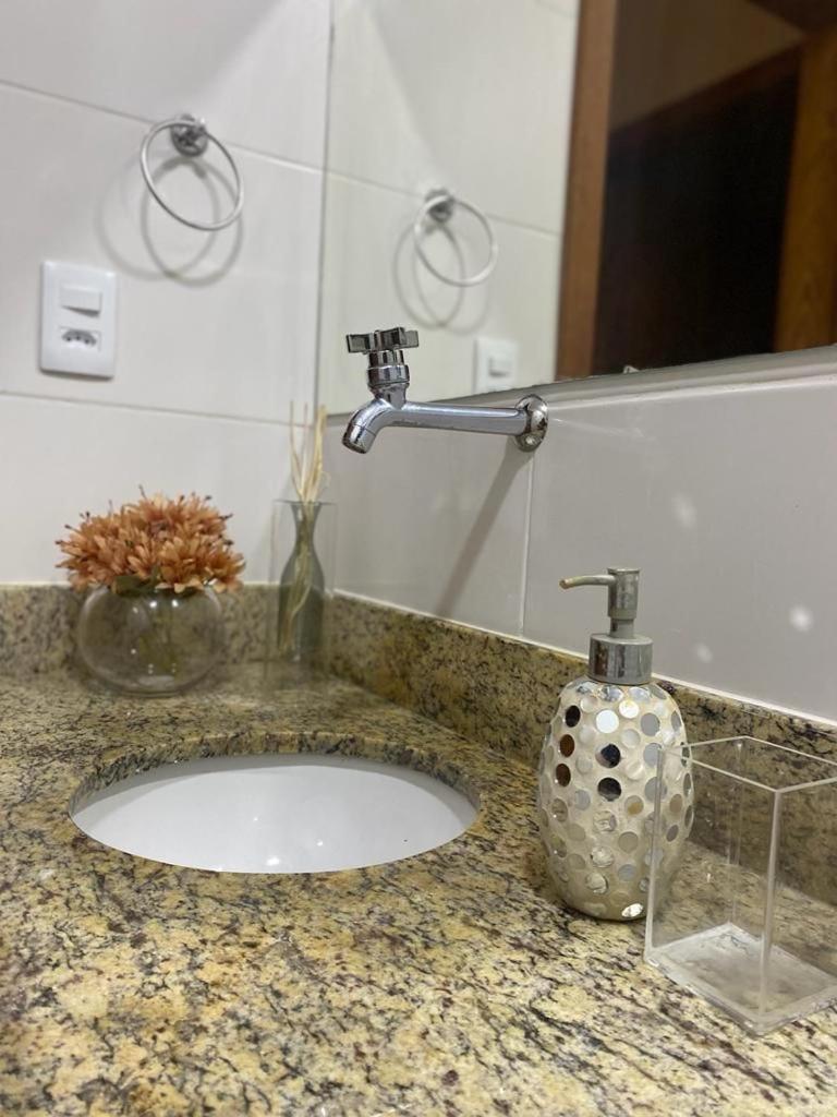 Apto Luxo Completo 3 Quartos Em Guriri 300 Mts Da Praia Wi-Fi Gratis São Mateus Exterior foto